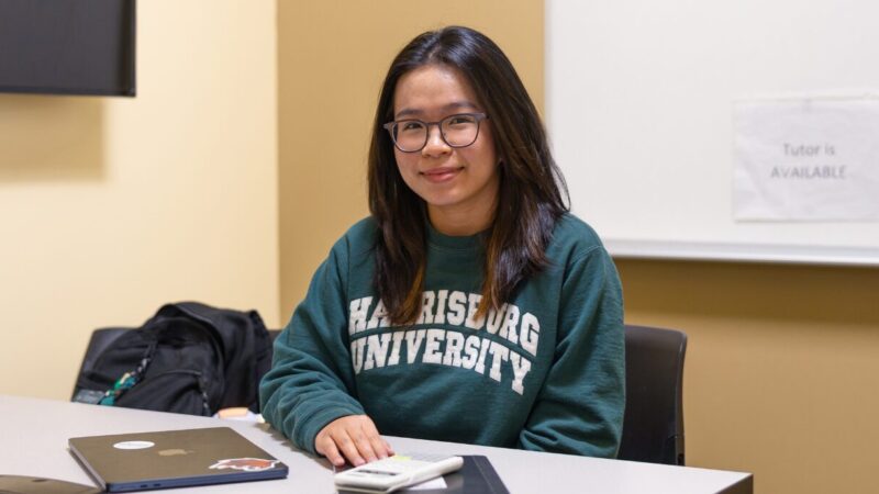 Student Spotlight: Huynh Nguyen ’26 on Making the Most of Her HU Experience