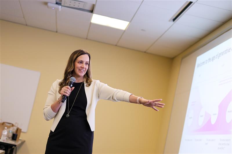 Summit Presenter