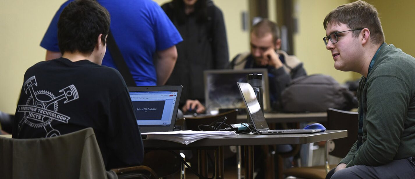 <span class="sub-title">Bachelor of Science</span>Information Systems and Information Technology