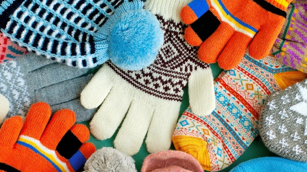 HU collects winter hats, gloves, and more for less fortunate