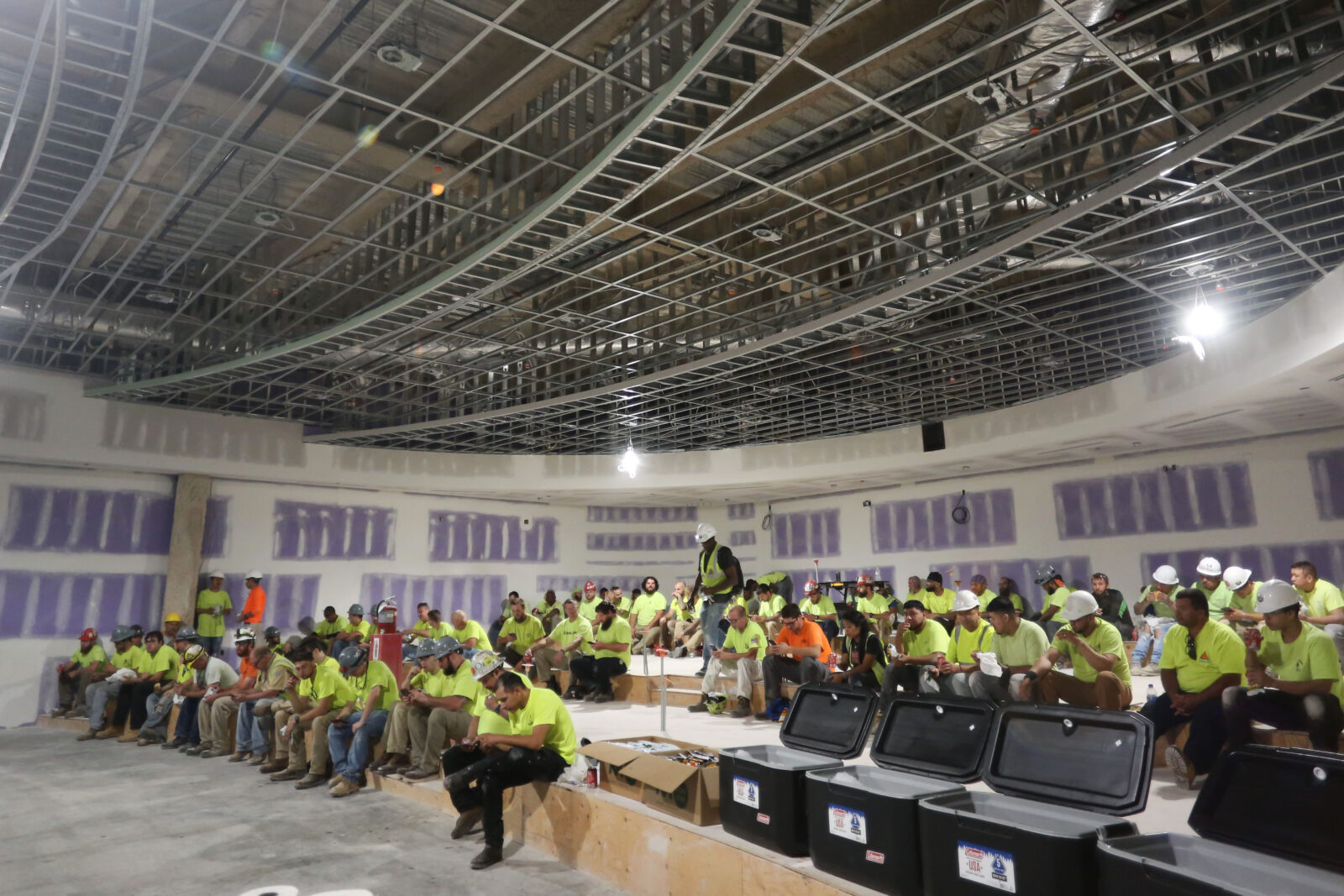 workers eating